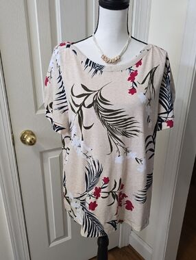 LIZ CLAIBORNE BRAND WOMEN'S PLUS SIZE TAN TROPICAL FLORAL PULLOVER TOP SIZE 0X